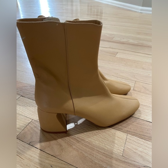 Zara Tan Heeled Boots - Picture 1 of 5